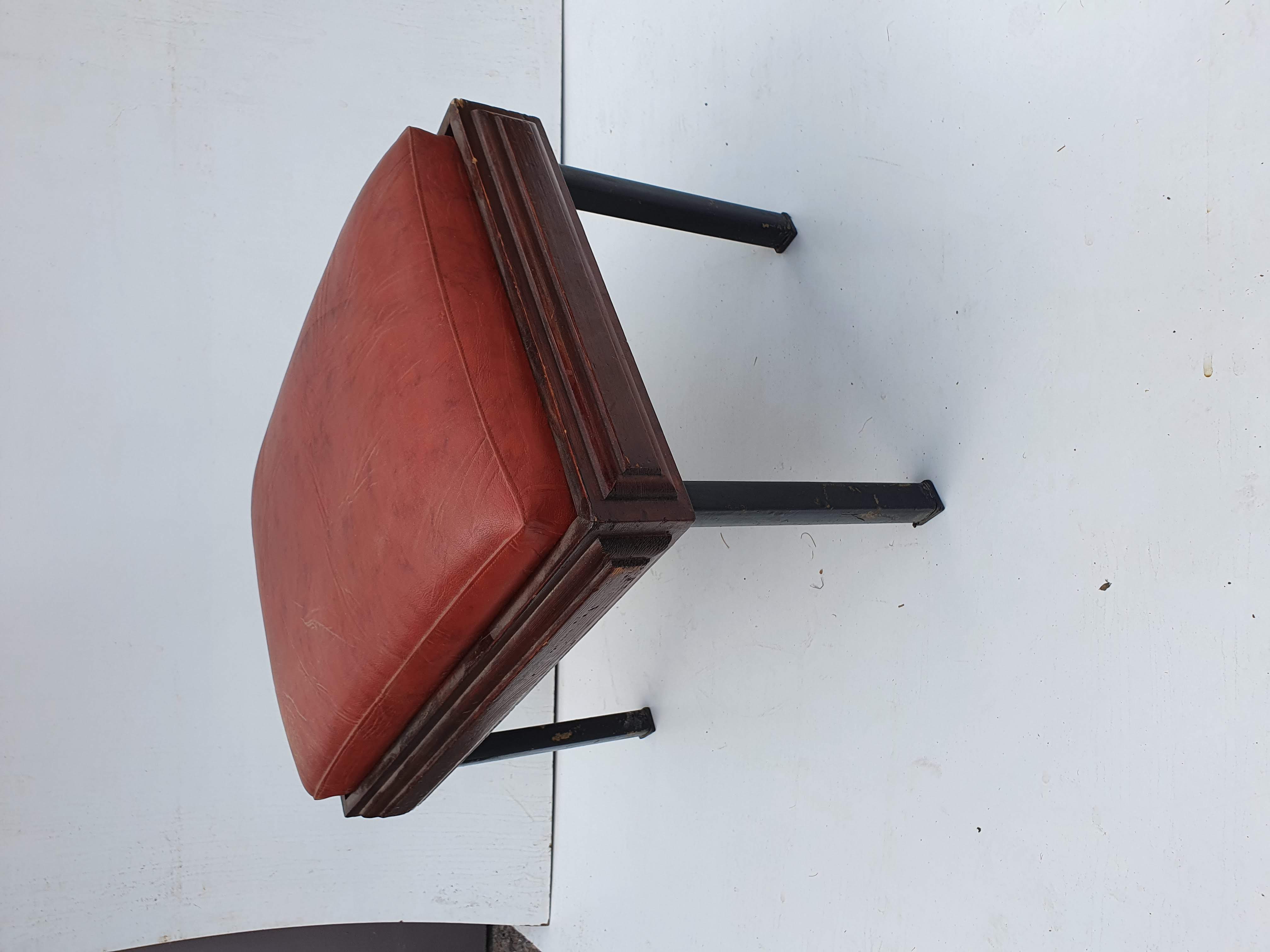 banqueta madera piel 36x35x51 1u